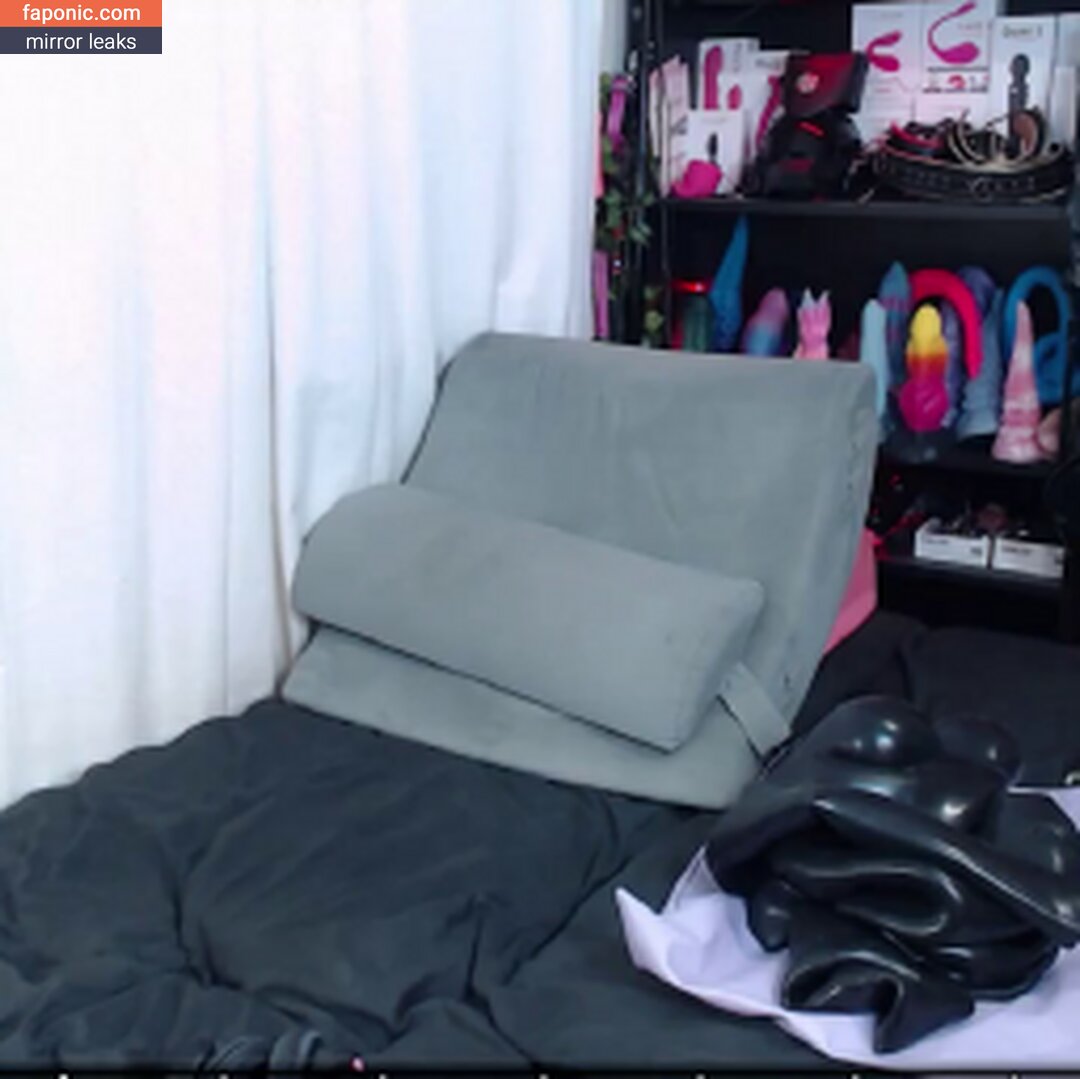 Lilithinlatex