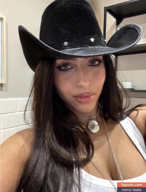 maryamazinani